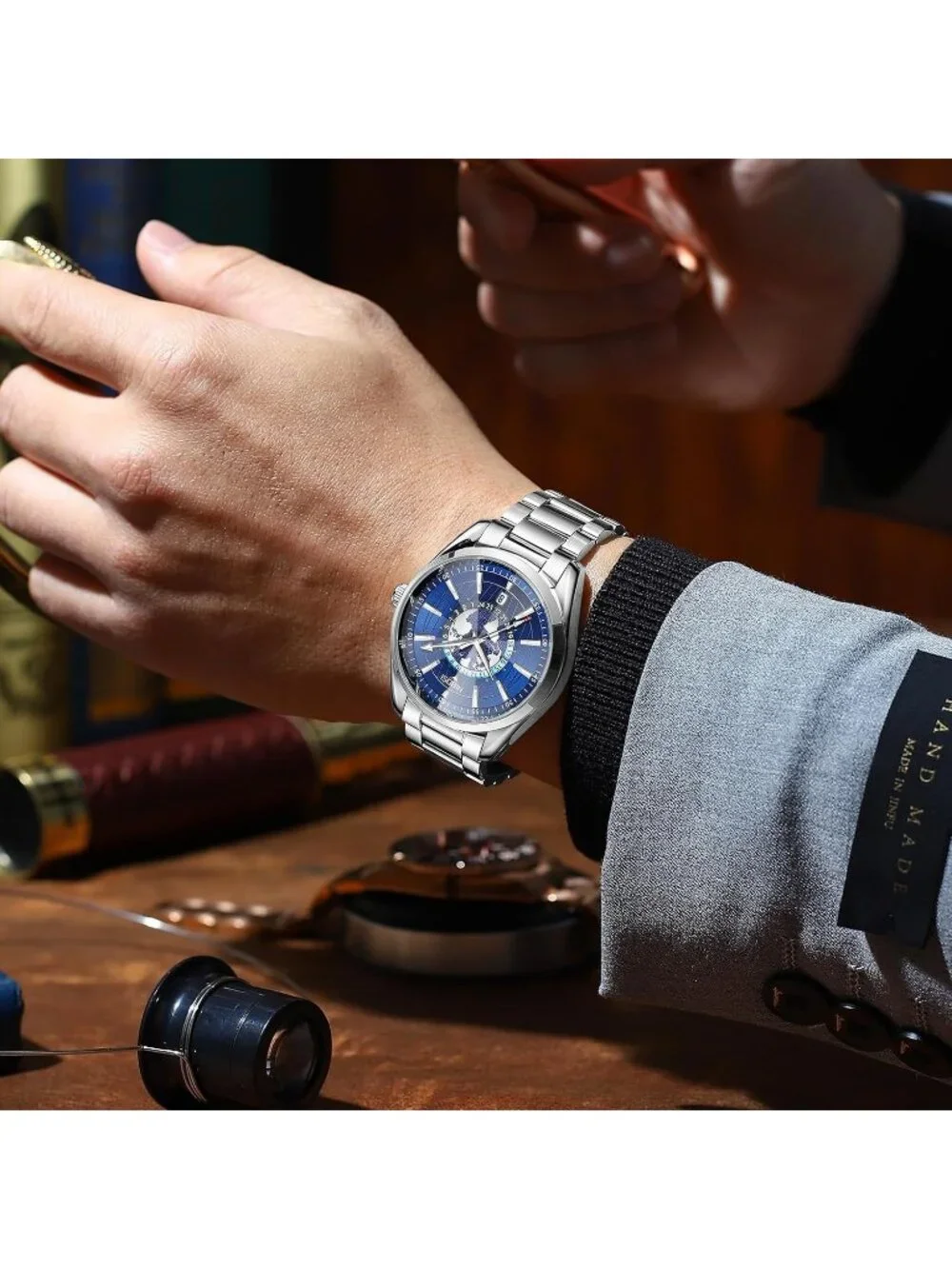 Men's Blue Silver Analog Quartz Stainless Steel Waterproof Casual Wrist Watch